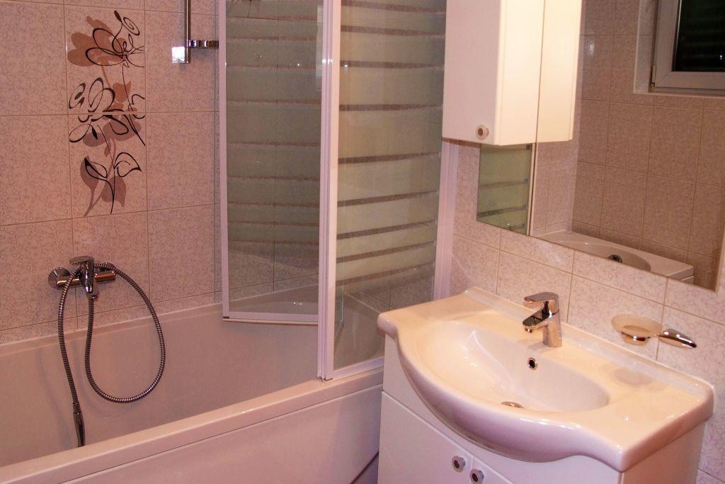 Apartmani Vesa プリモシュテン エクステリア 写真